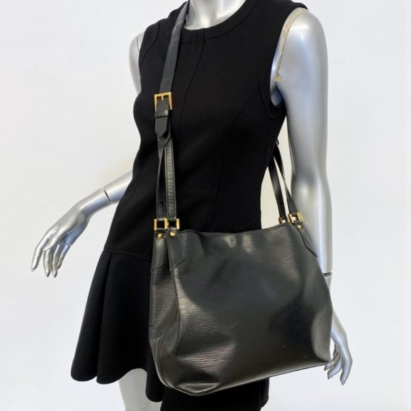 Louis Vuitton Handbags - Louis Vuitton Mandara MM Shoulder Bag Black Epi
